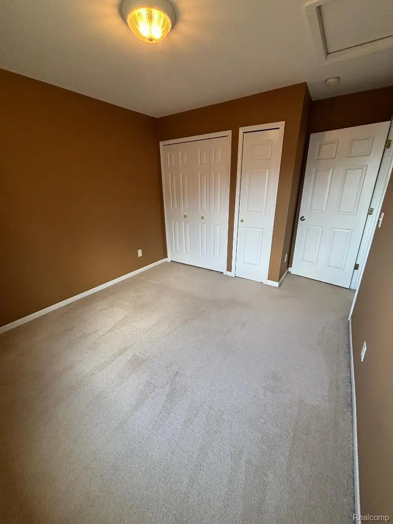 33329 Crooks Street Brownstown Charter Township MI 48173