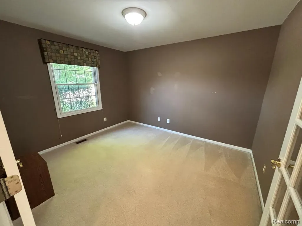 33329 Crooks Street Brownstown Charter Township MI 48173