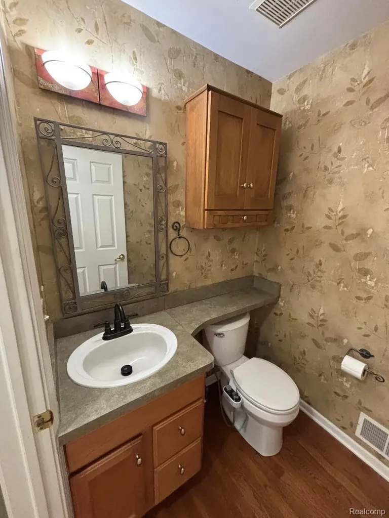 33329 Crooks Street Brownstown Charter Township MI 48173