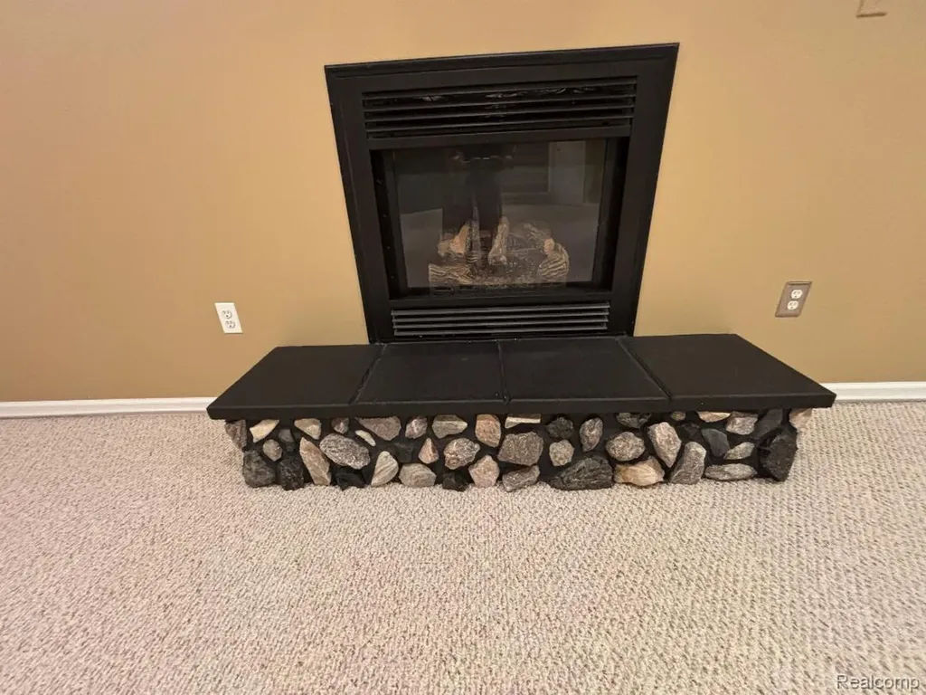 33329 Crooks Street Brownstown Charter Township MI 48173