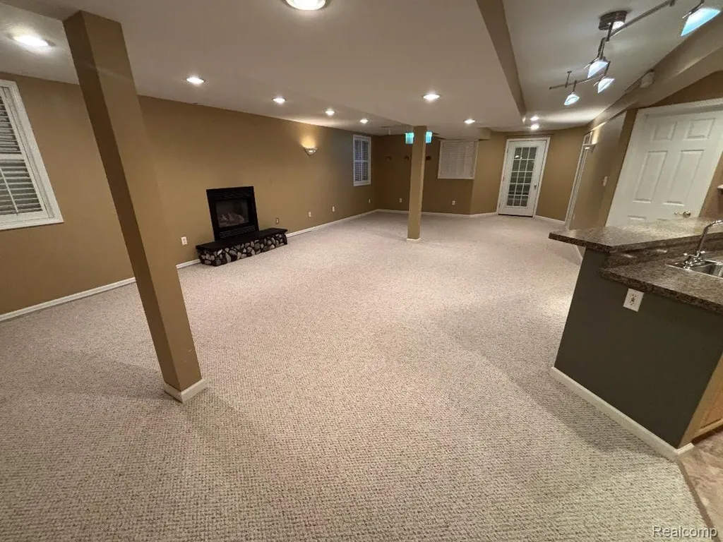 33329 Crooks Street Brownstown Charter Township MI 48173