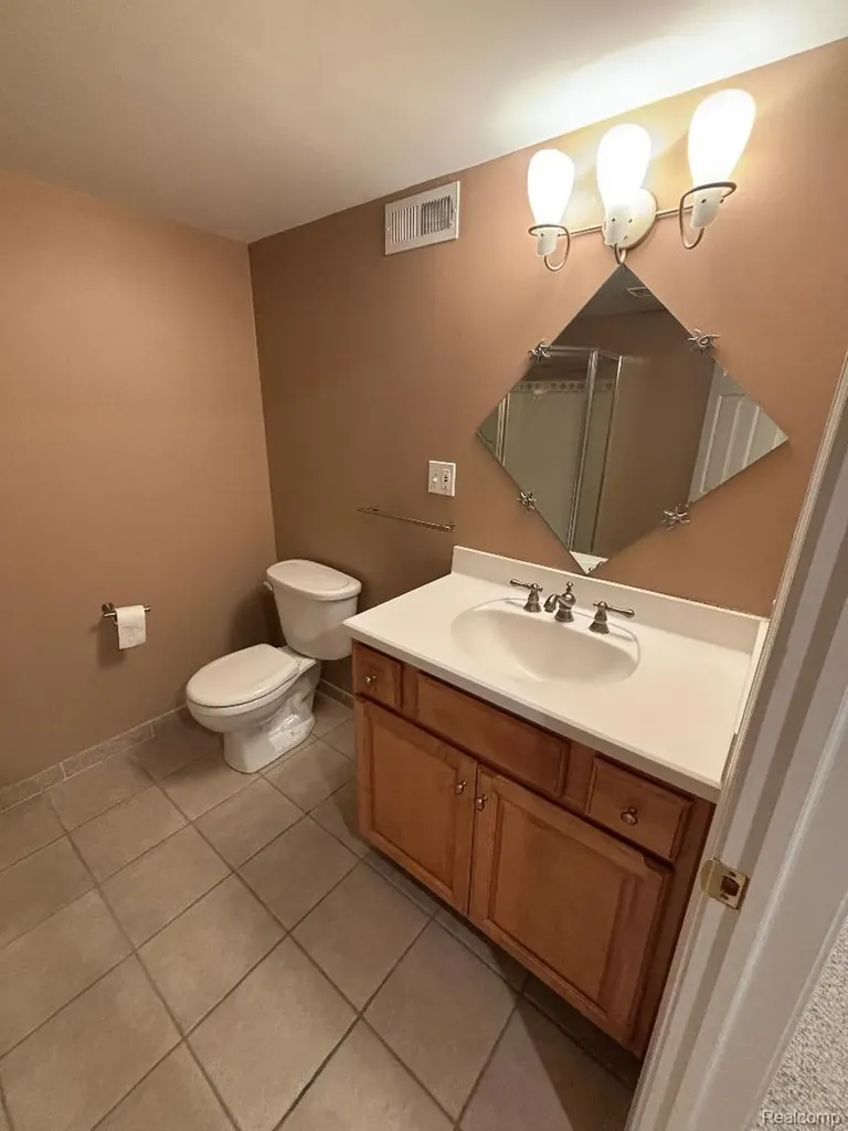 33329 Crooks Street Brownstown Charter Township MI 48173