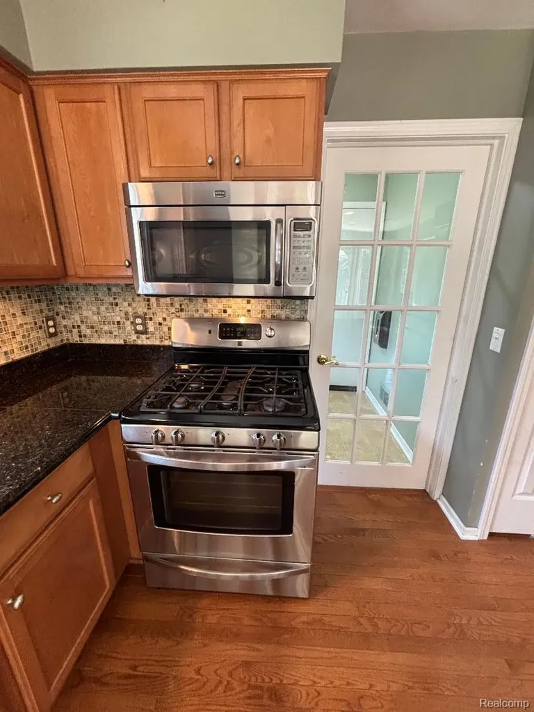 33329 Crooks Street Brownstown Charter Township MI 48173