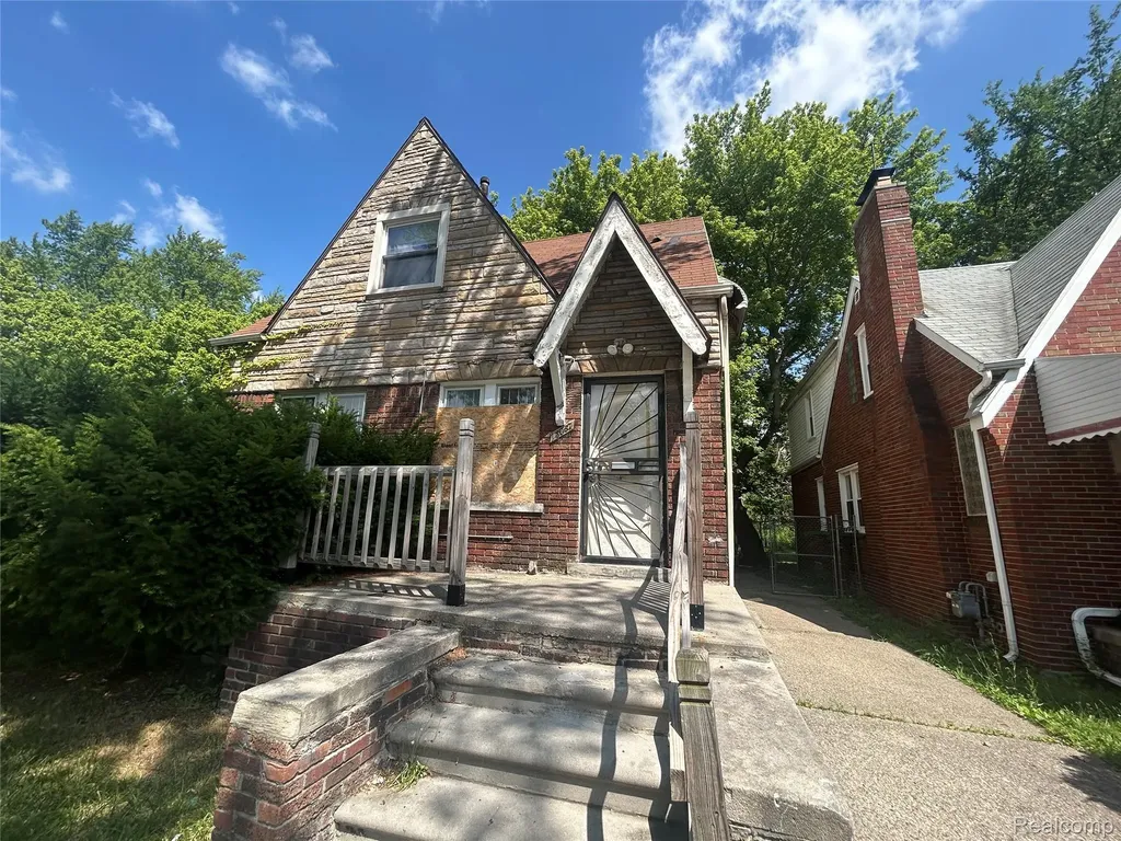 13067 Wade Street Detroit City MI 48213