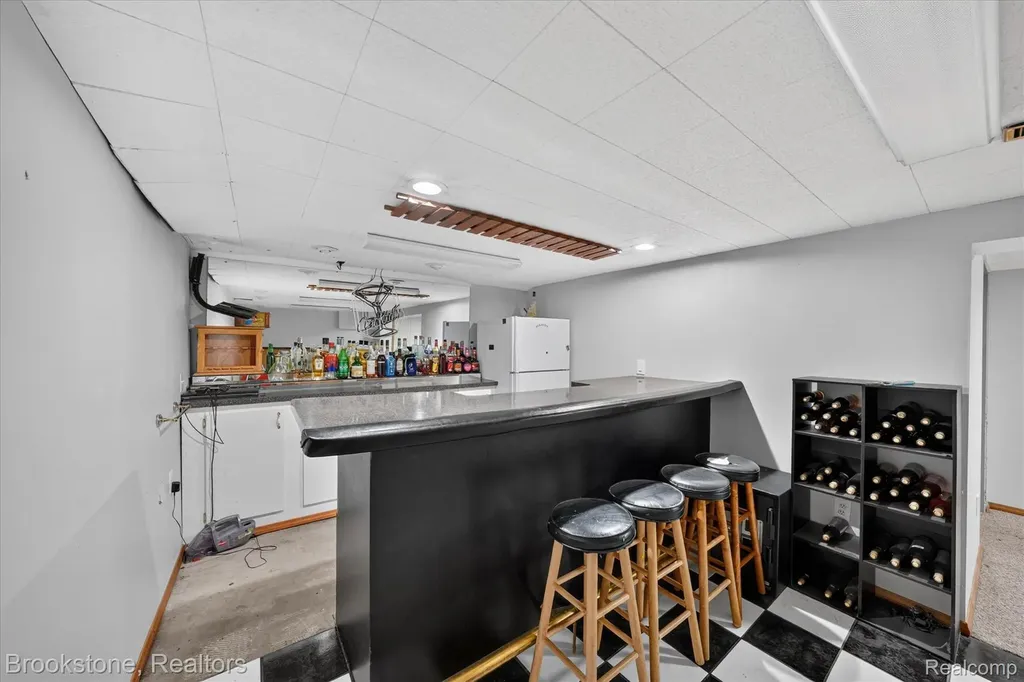39795 Waldorf Drive Clinton Charter Township MI 48038