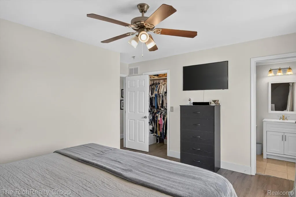 29252 Hunter Brownstown Charter Township MI 48183