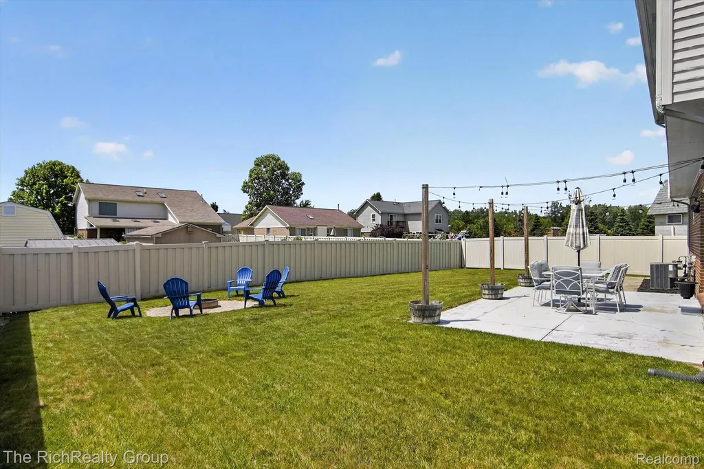 29252 Hunter Brownstown Charter Township MI 48183