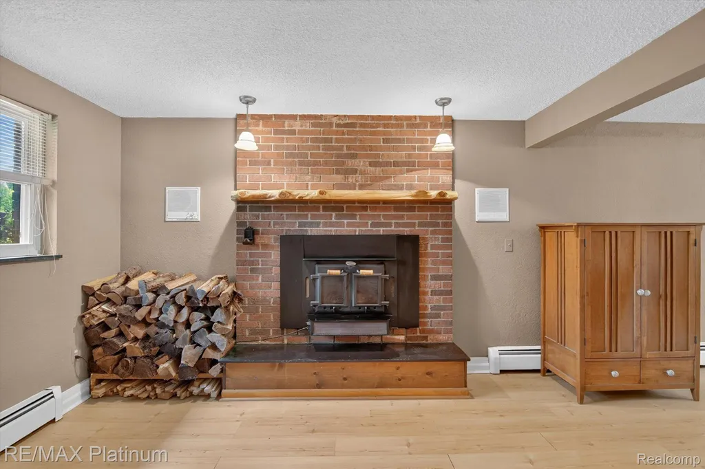 13365 N Territorial Road Dexter Township MI 48137
