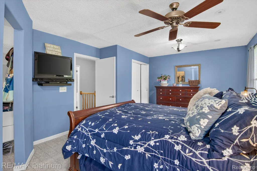 13365 N Territorial Road Dexter Township MI 48137