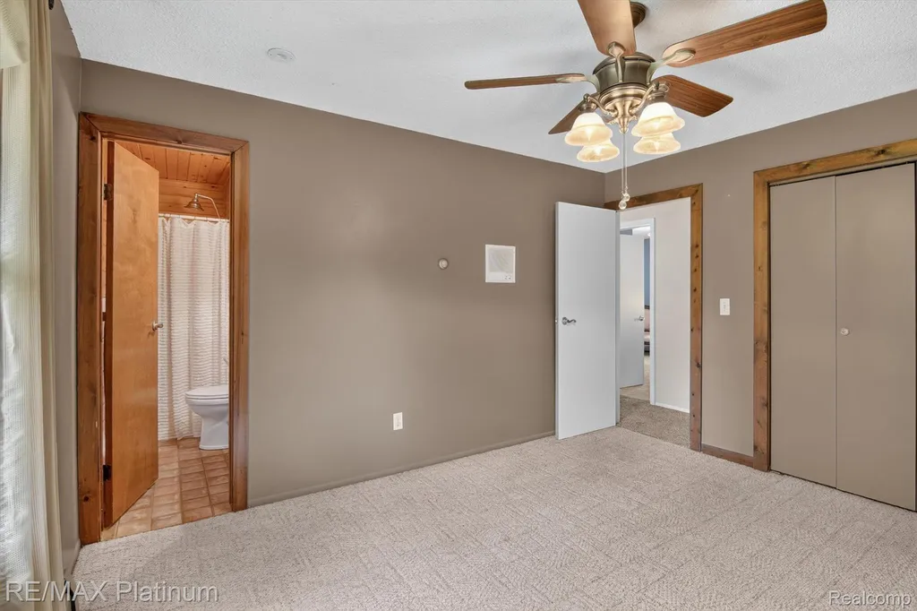 13365 N Territorial Road Dexter Township MI 48137