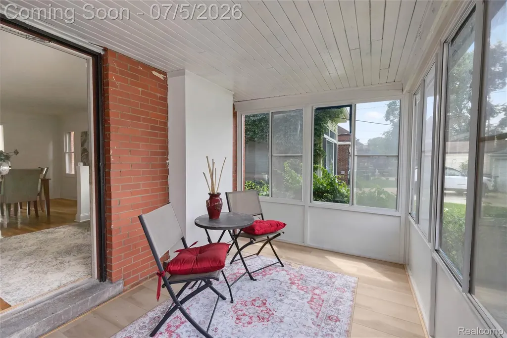 18959 Woodingham Drive Detroit City MI 48221