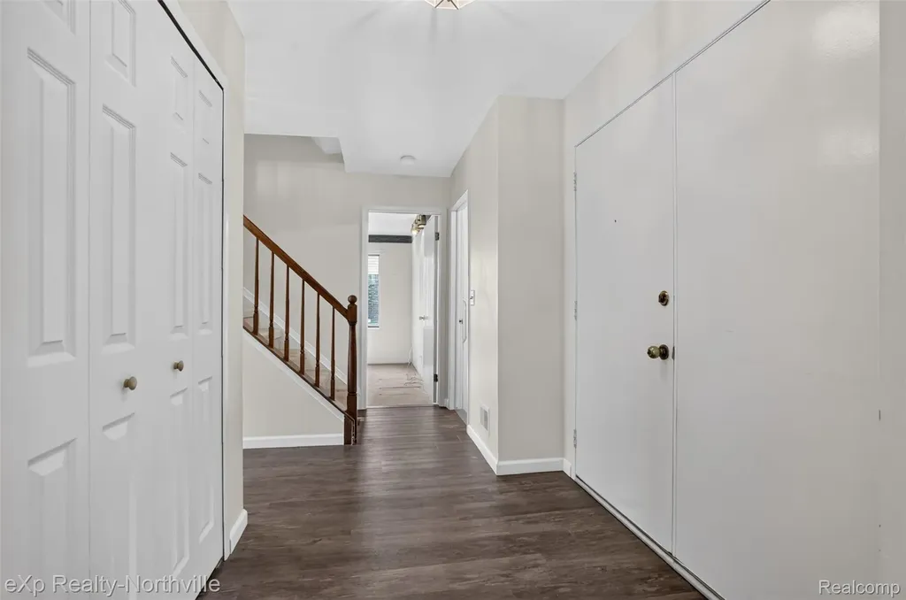 7565 Embassy Drive Canton Charter Township MI 48187