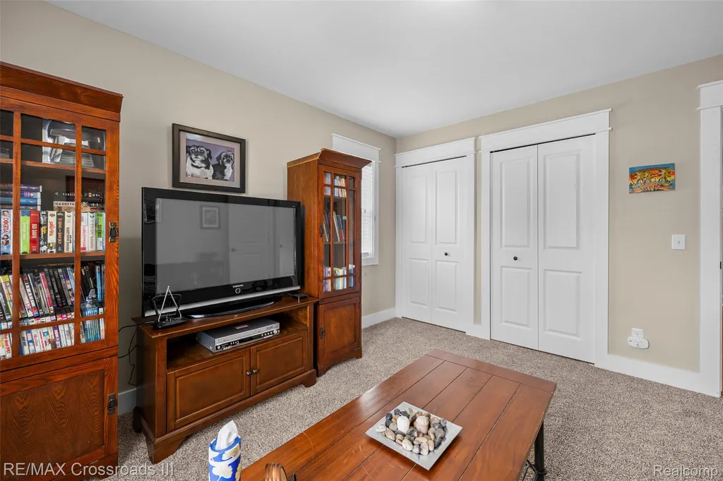 1506 N Altadena Avenue Royal Oak City MI 48067