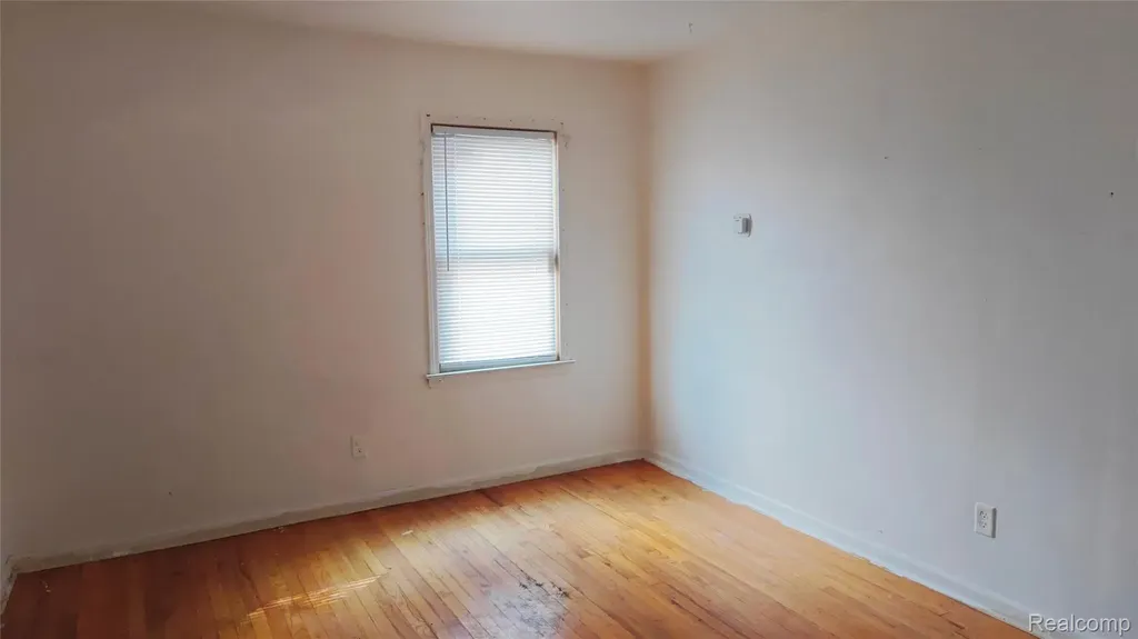 2913 S Ethel Street Detroit City MI 48217