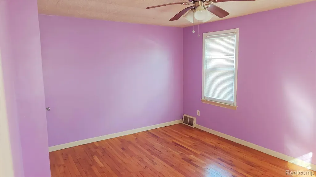 2913 S Ethel Street Detroit City MI 48217