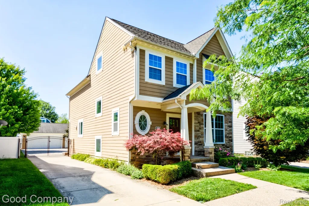 820 Baldwin Avenue Royal Oak City MI 48067