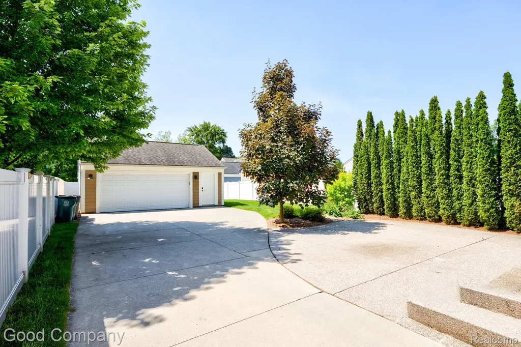 820 Baldwin Avenue Royal Oak City MI 48067