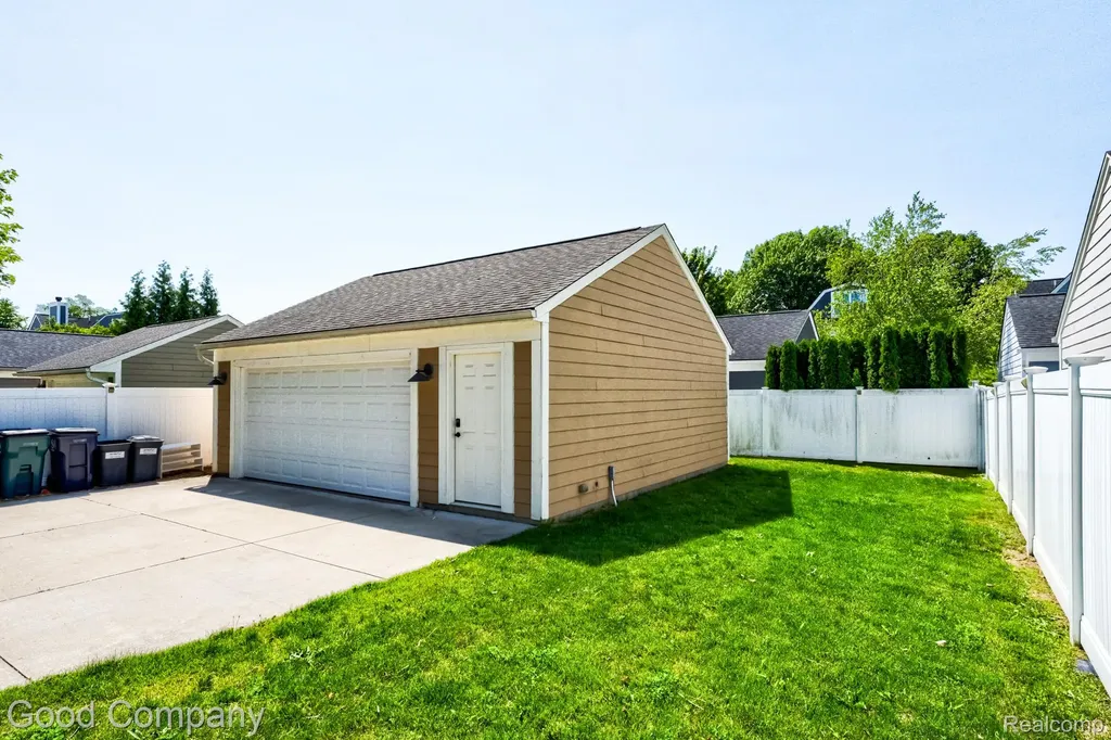 820 Baldwin Avenue Royal Oak City MI 48067