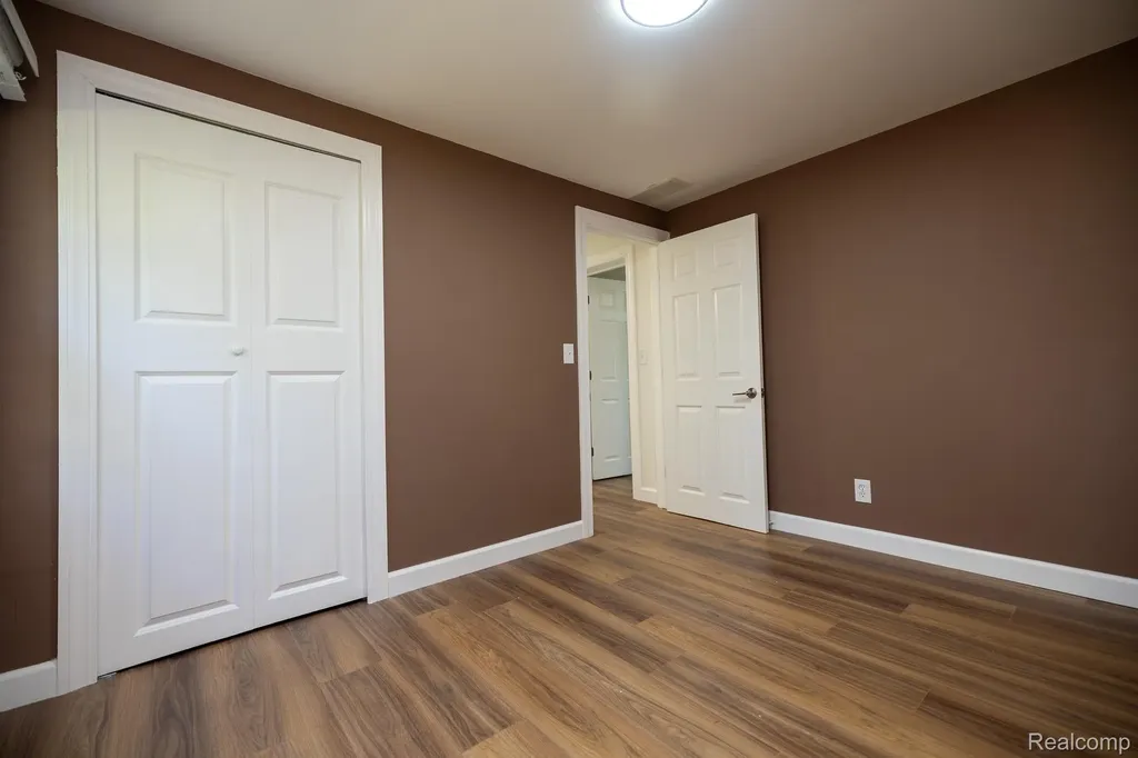 9650 Cooley Lake Road White Lake Charter Township MI 48386