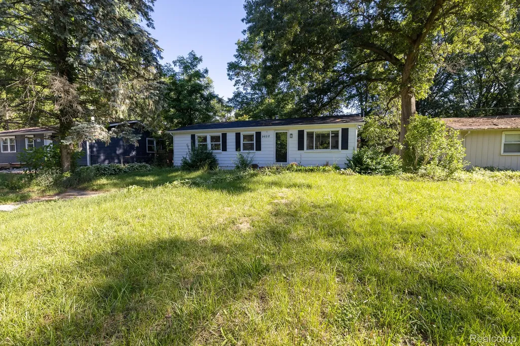 9650 Cooley Lake Road White Lake Charter Township MI 48386