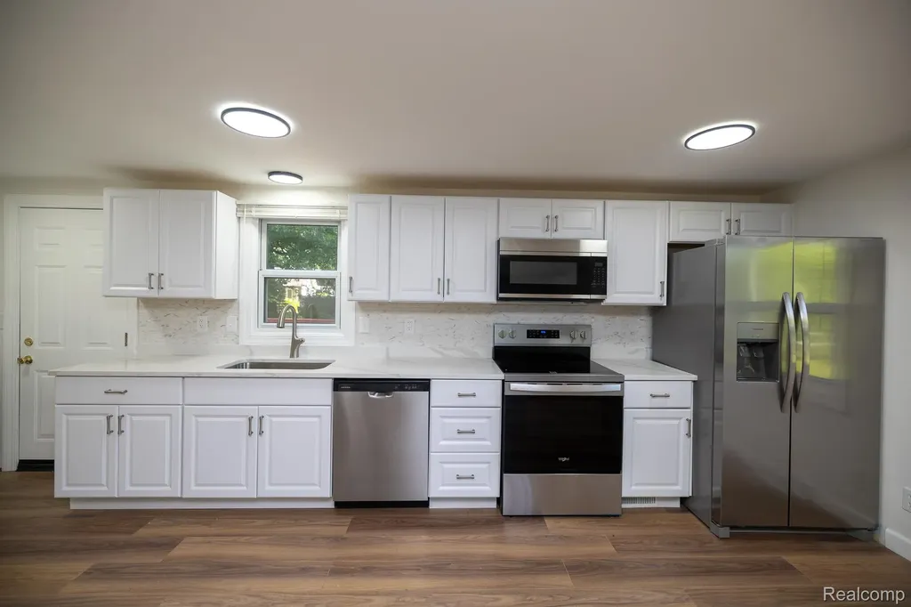 9650 Cooley Lake Road White Lake Charter Township MI 48386