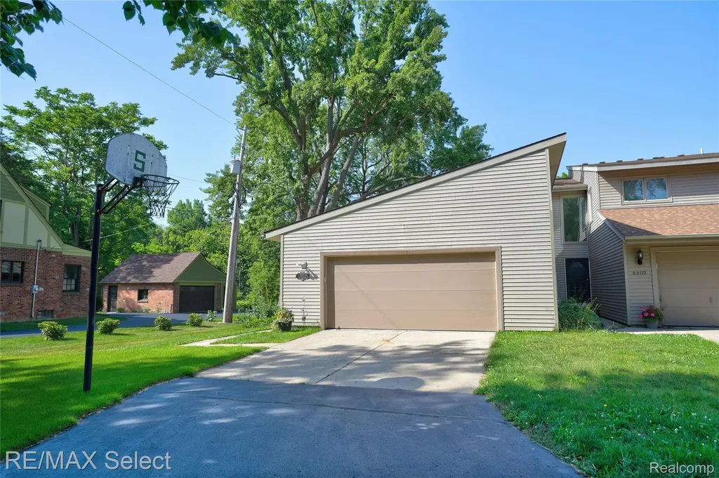 6605 Flushing Road Mt. Morris Township MI 48433