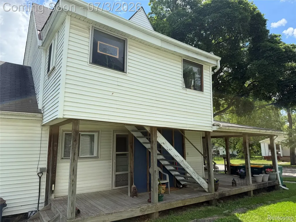 305 E Main Street Durand City MI 48429