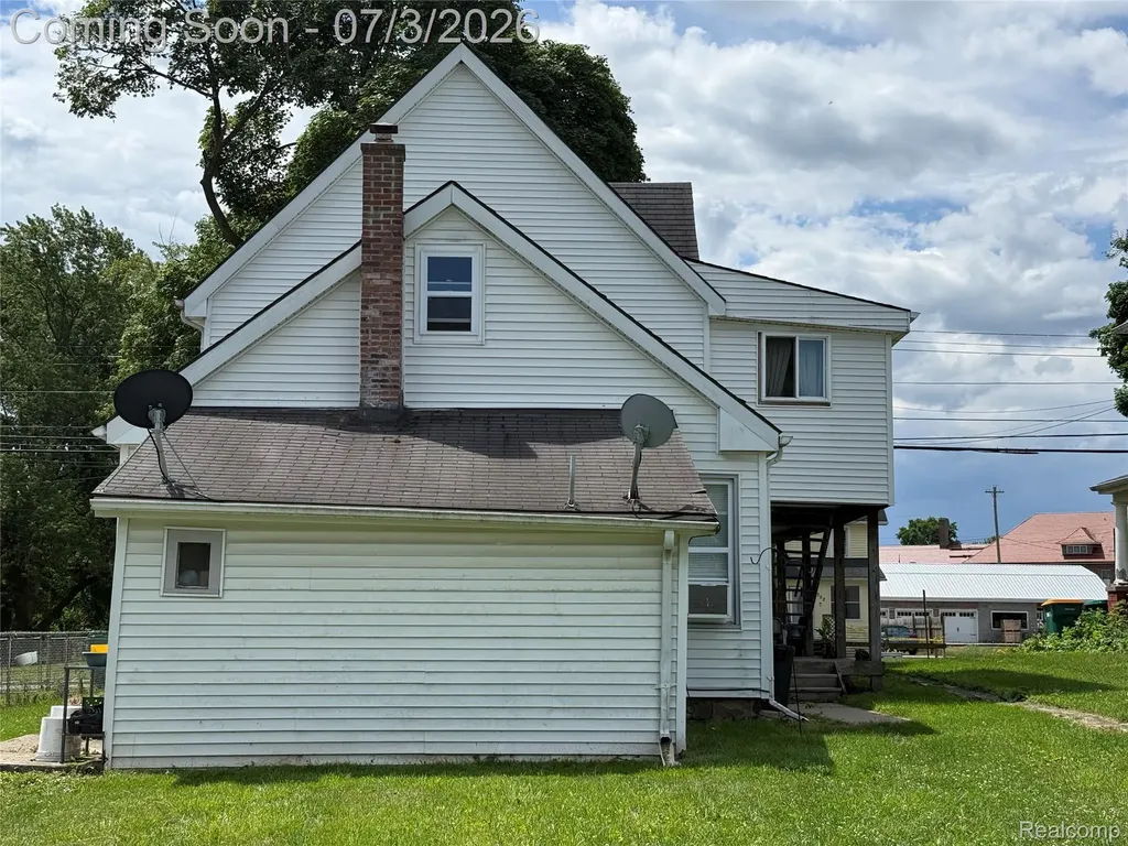 305 E Main Street Durand City MI 48429