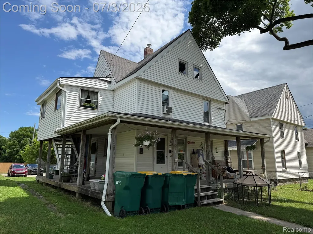 305 E Main Street Durand City MI 48429