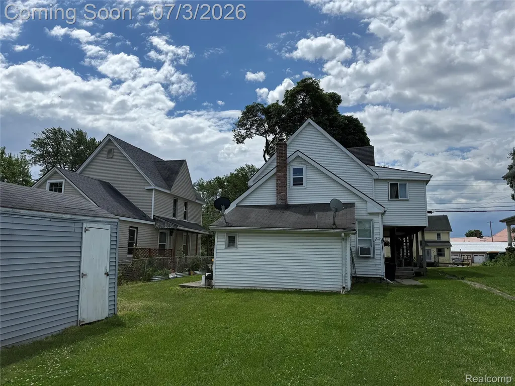 305 E Main Street Durand City MI 48429