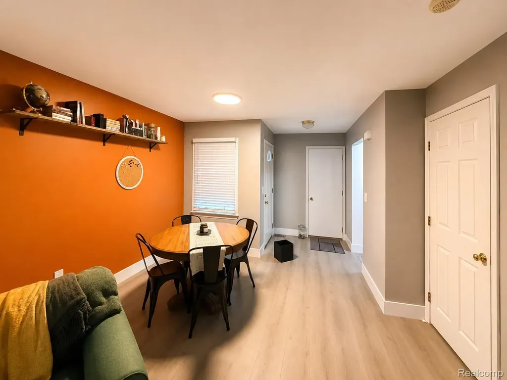 45125 Horseshoe Circle Canton Charter Township MI 48187