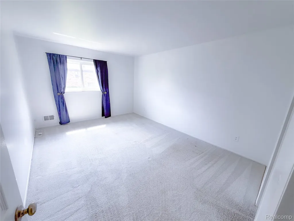 20342 Pine Meadow Drive Clinton Charter Township MI 48036