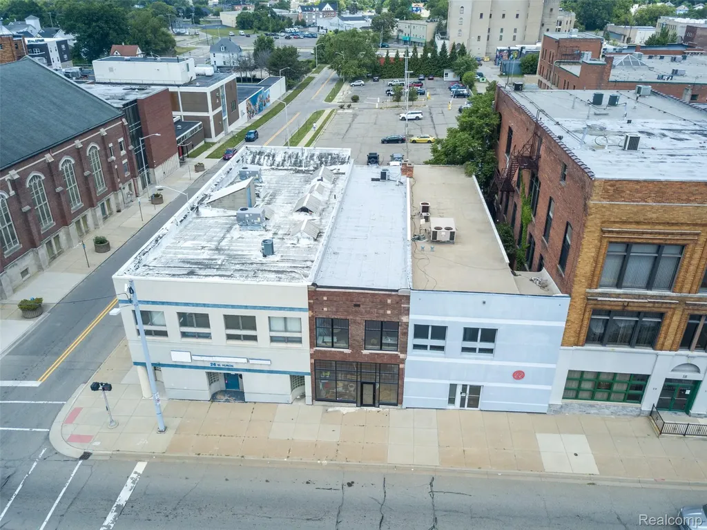24 W Huron Street Pontiac City MI 48342