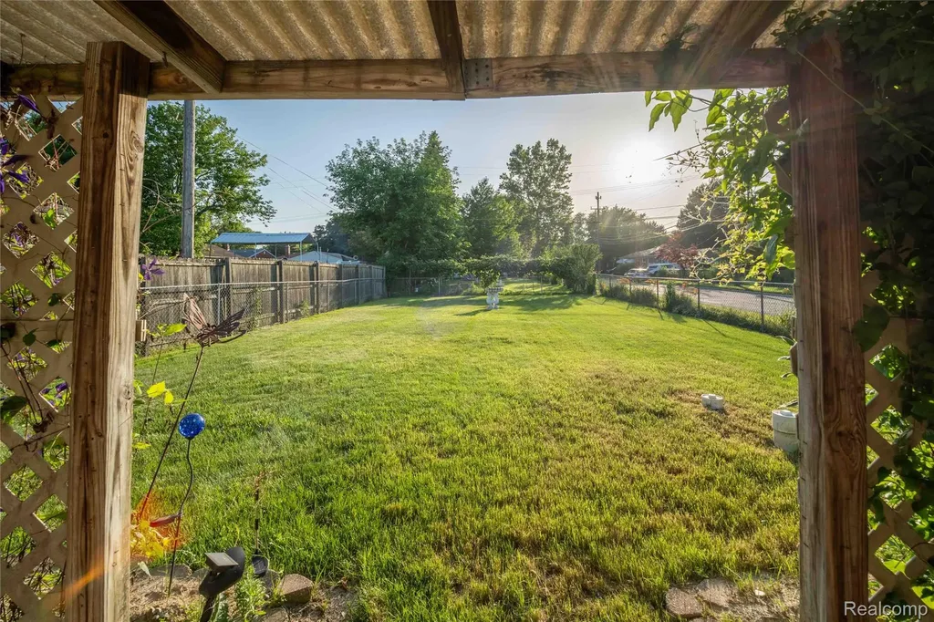 4402 Vassar Street Dearborn Heights City MI 48125