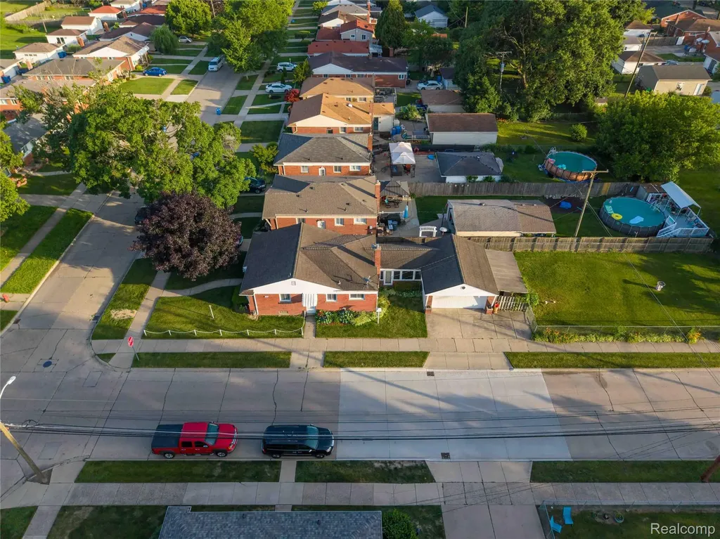 4402 Vassar Street Dearborn Heights City MI 48125
