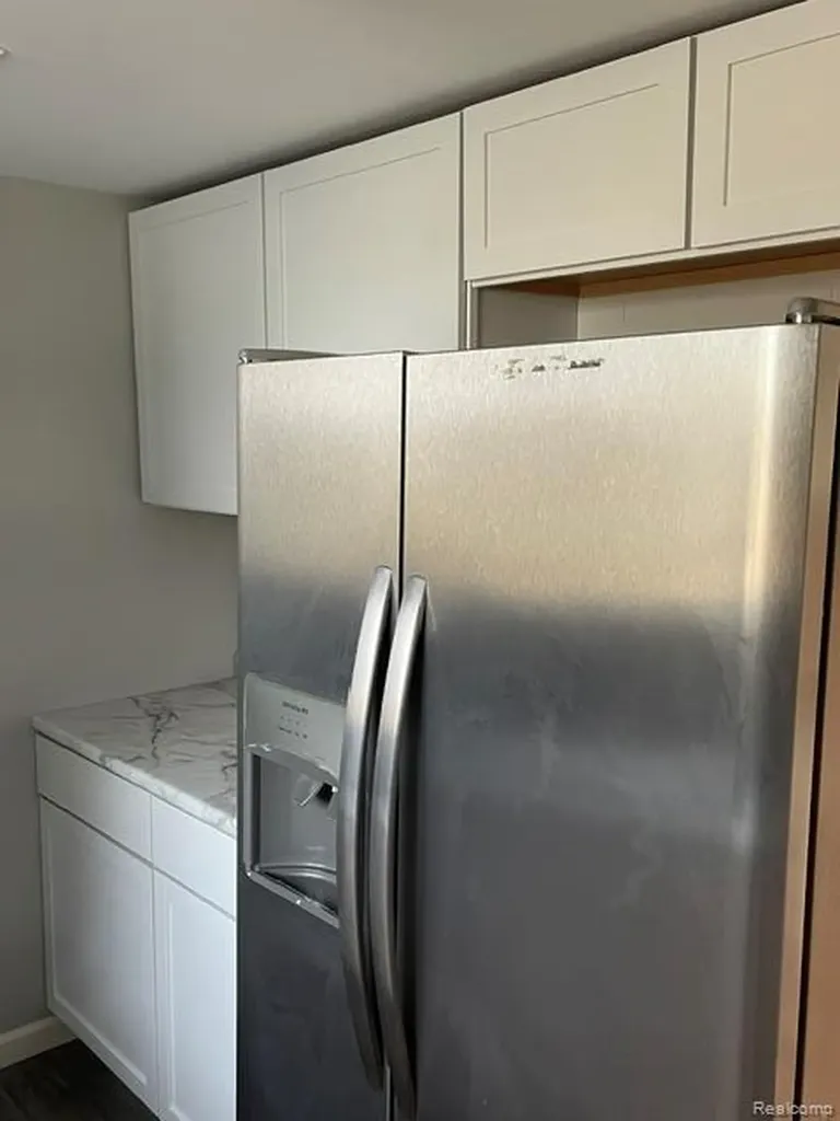 29311 Rockcastle Street Farmington Hills City MI 48336