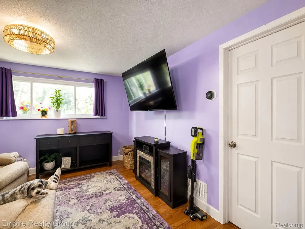 2716 Sinclair Avenue Waterford Charter Township MI 48328