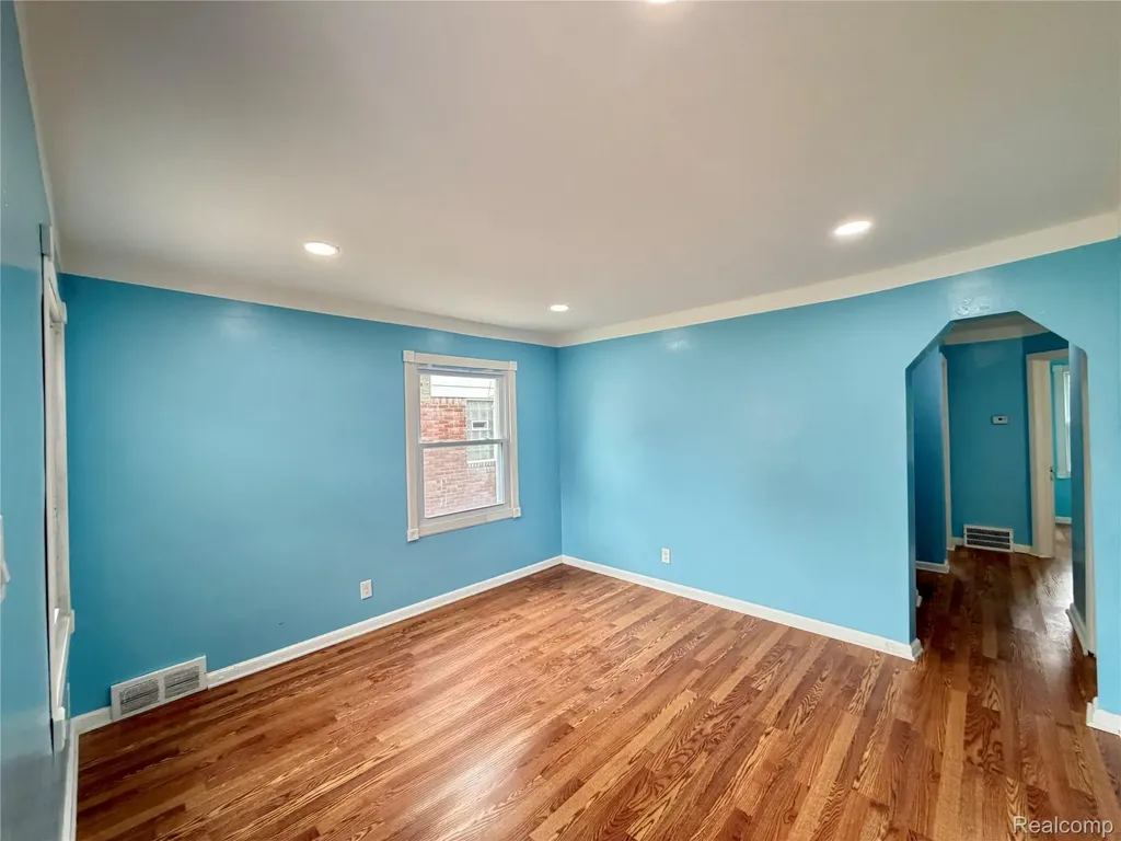 8167 House Street Detroit City MI 48234