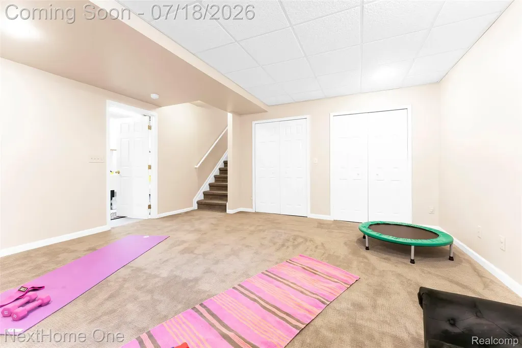 6496 Lake Meadow Drive Waterford Charter Township MI 48327