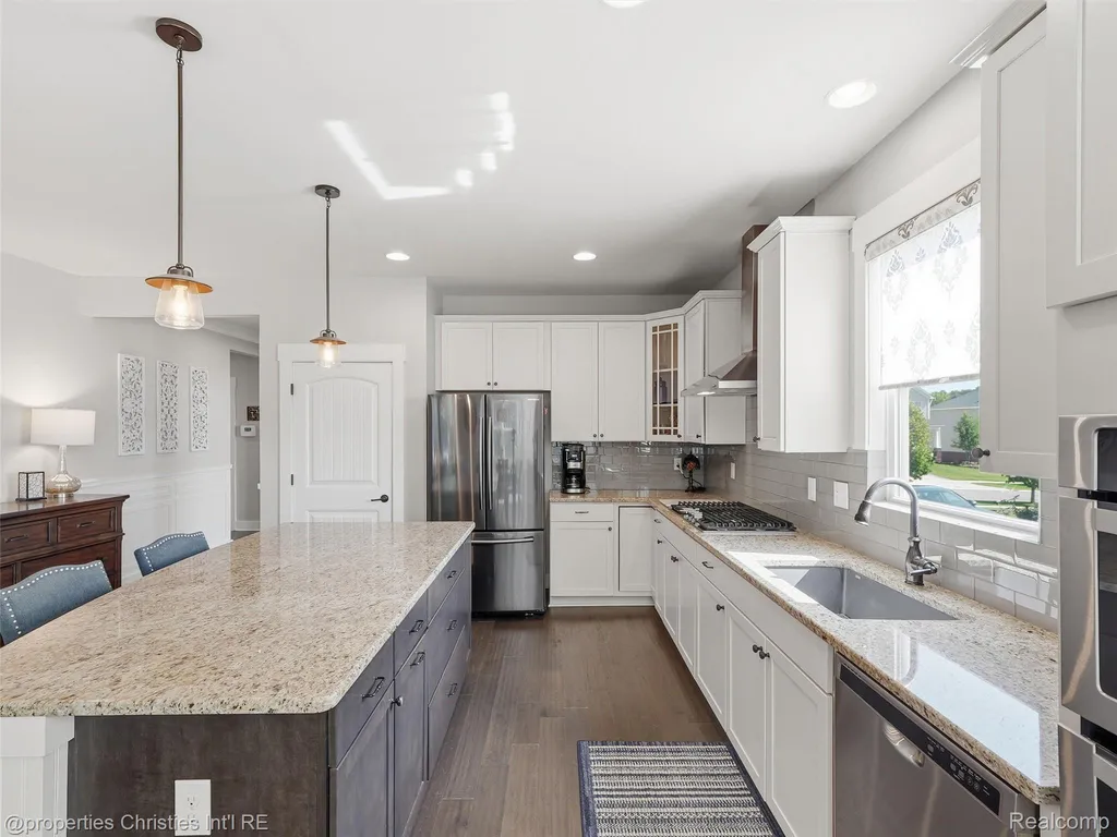 30243 Macintosh Lane Lyon Charter Township MI 48165