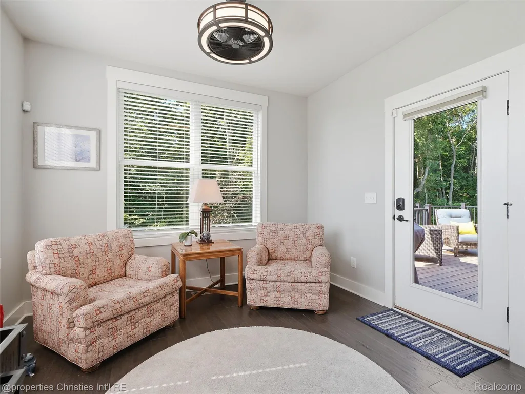 30243 Macintosh Lane Lyon Charter Township MI 48165
