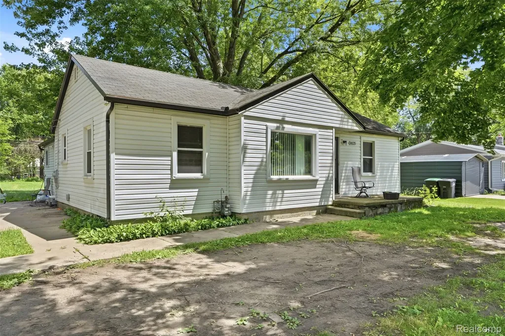14125 Racho Boulevard Taylor City MI 48180