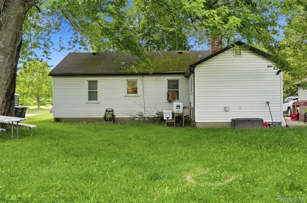 14125 Racho Boulevard Taylor City MI 48180