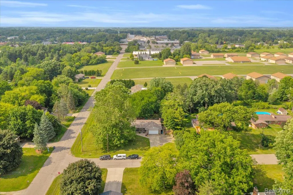 6514 Luanne Drive Mt. Morris Township MI 48433