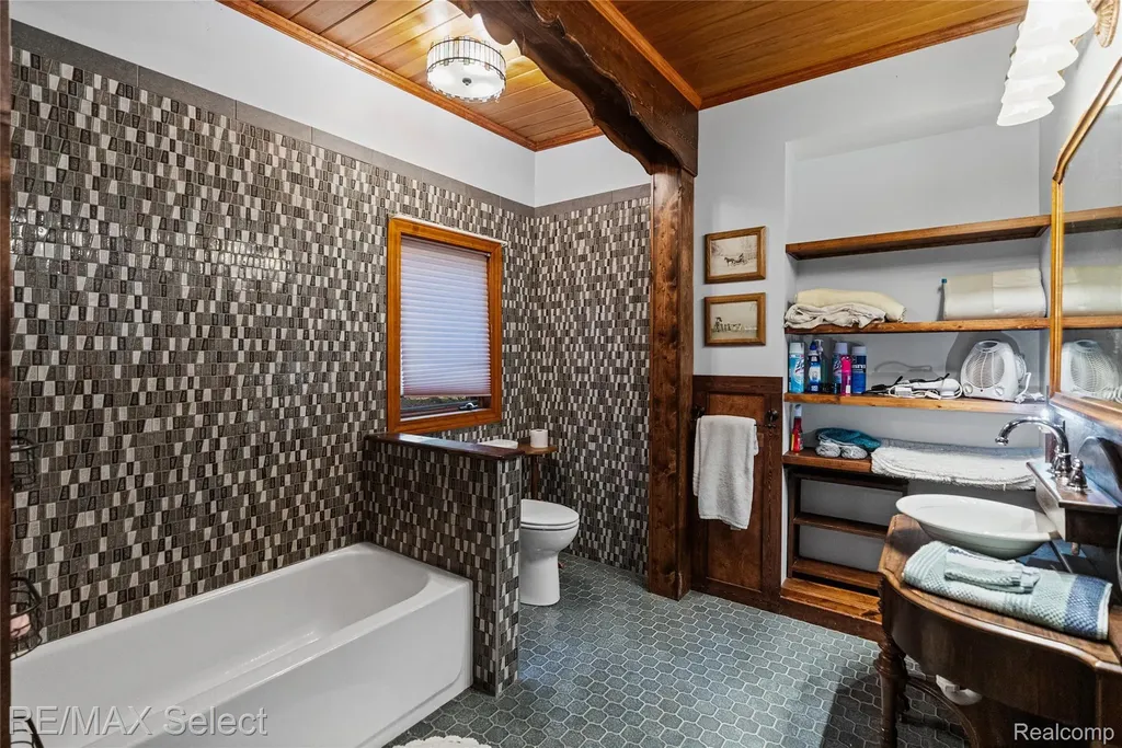 3471 S Towerline Road Bridgeport Charter Township MI 48722