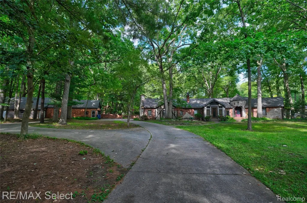 3471 S Towerline Road Bridgeport Charter Township MI 48722