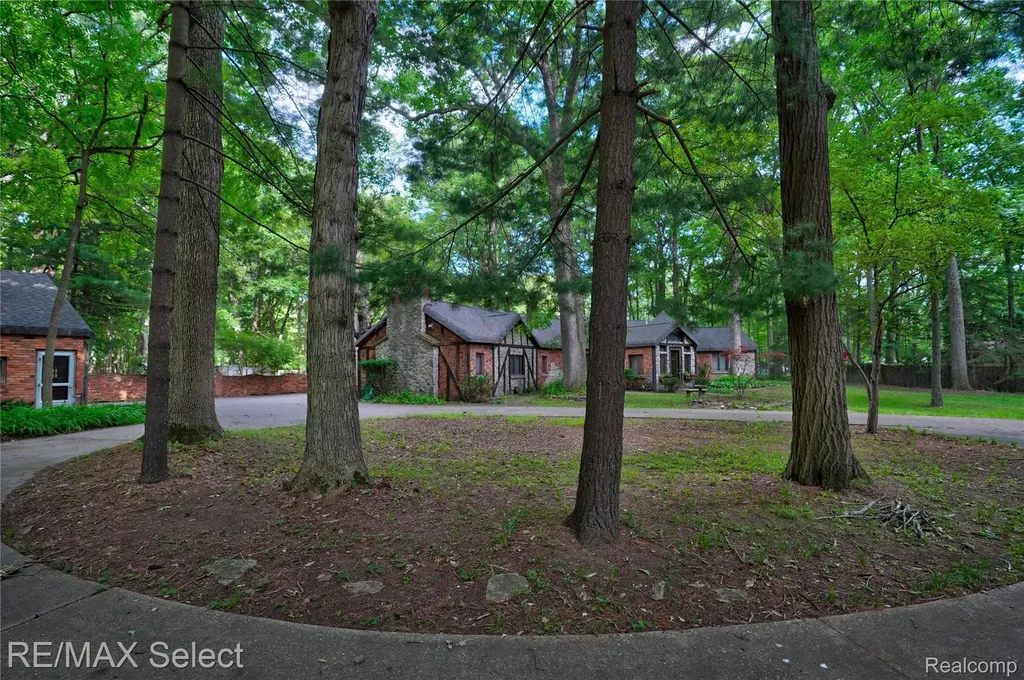 3471 S Towerline Road Bridgeport Charter Township MI 48722