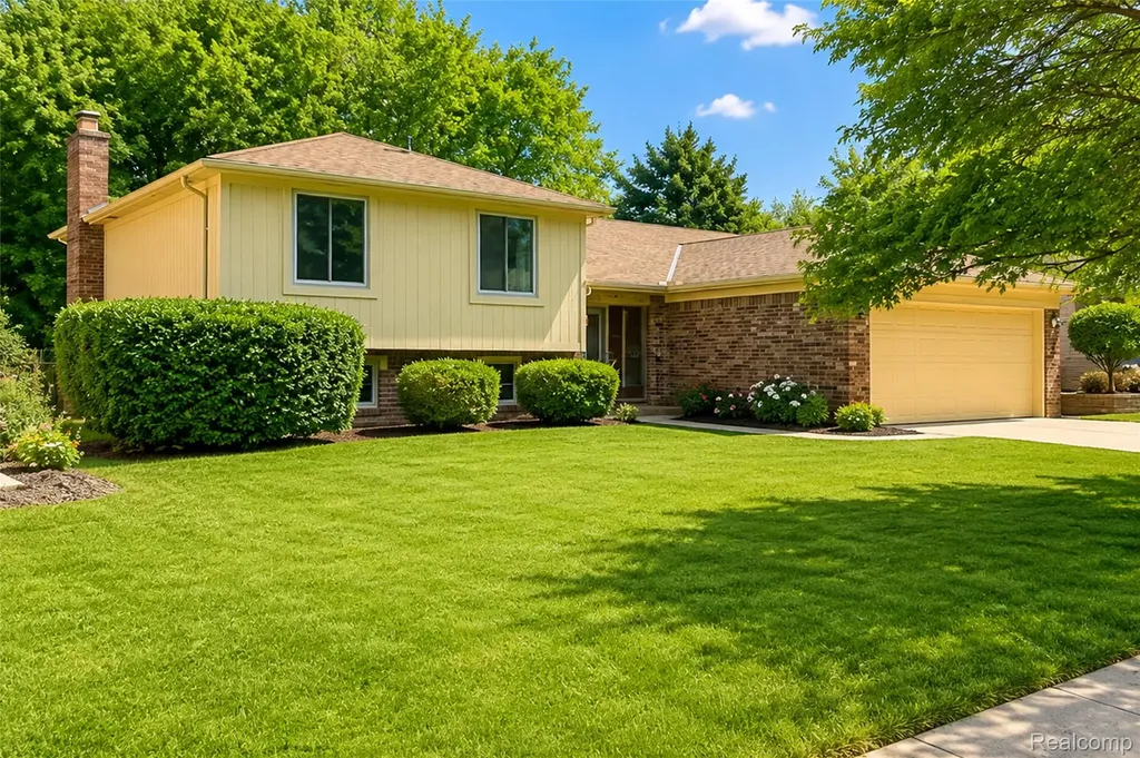 45429 Brunswick Drive Canton Charter Township MI 48187