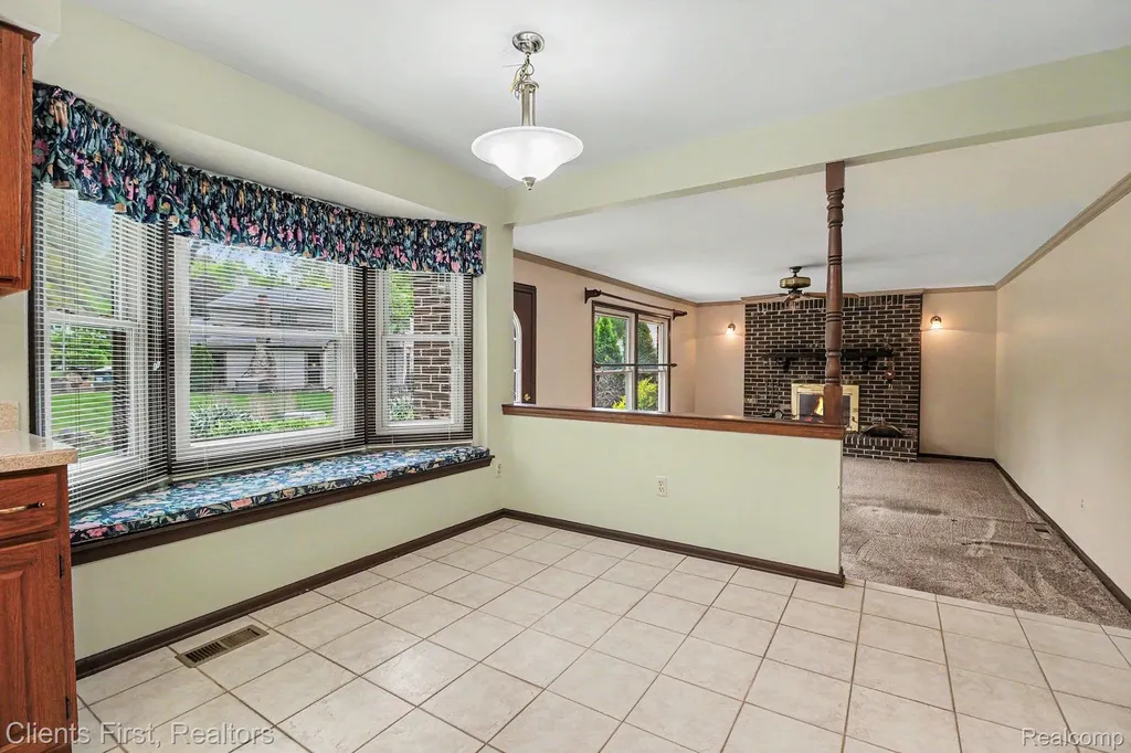 42542 Knollwood Court Northville Township MI 48168