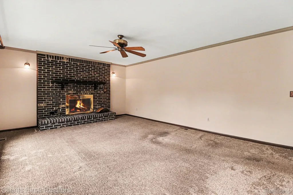 42542 Knollwood Court Northville Township MI 48168